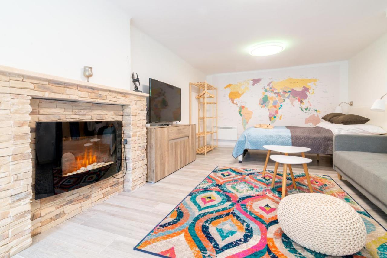 Cosy And Colorful Apartment Szentendre Exterior foto